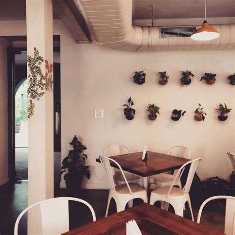 This Kitschy BnB In Gurgaon Costs Less Than INR 1500 A Night & Is An ...