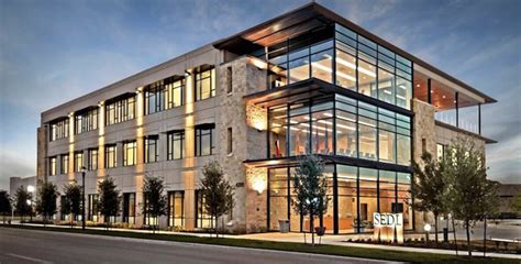 Commercial Building Construction - Innovative & Sustainable Solutions ...