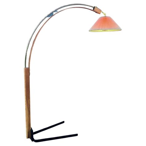 Mid-Century Modern Oak and Brass Arc Floor Lamp by Nova at 1stDibs