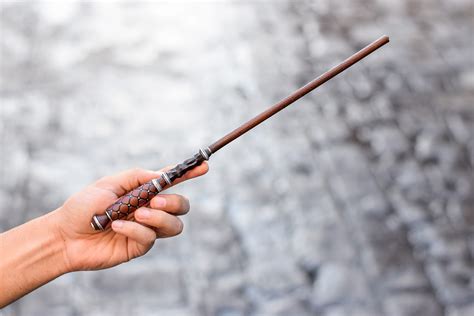 13 NEW Interactive Harry Potter Wands Now Available at Universal ...