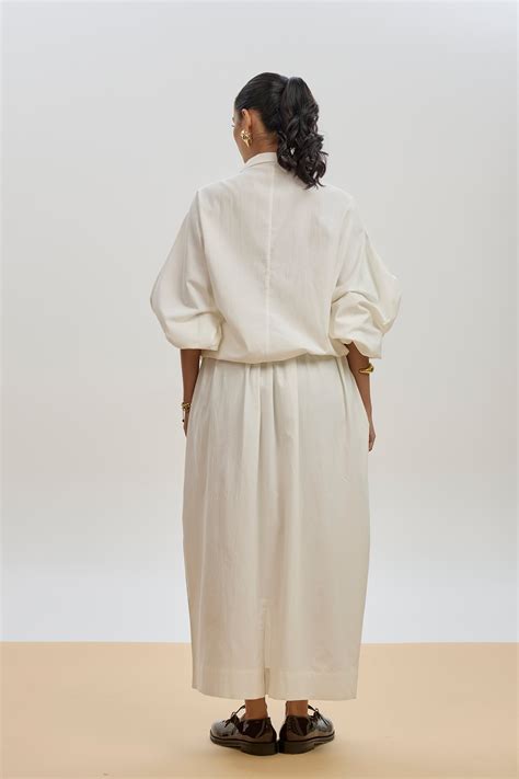 RAZE TOP WHITE – Nouria
