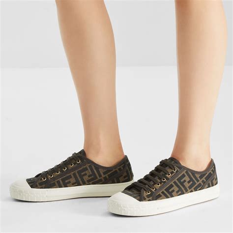 Domino Tejido Marrón | Fendi