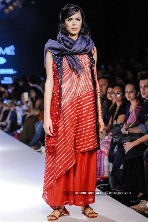 Parvathy Omanakuttan walks the ramp