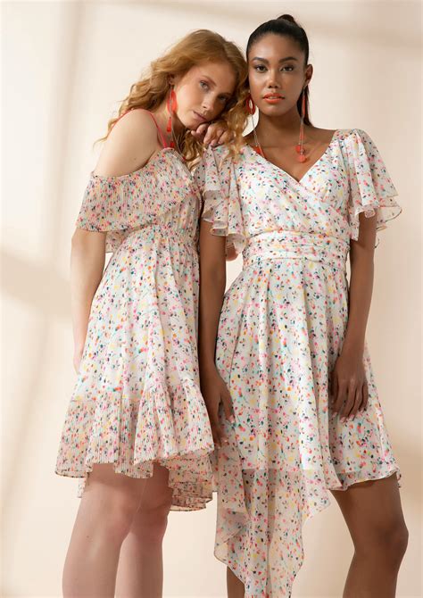 Models On Runway 的图像结果