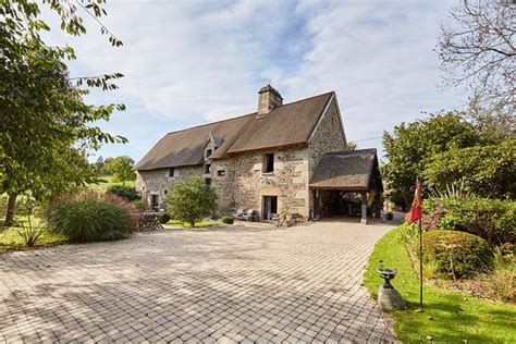 MANOIR DE CLERISSON (Sourdeval) - Lodge Reviews & Photos - Tripadvisor
