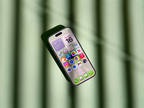 Free Shadow iPhone 17 Pro Mockup PSD - Good Mockups