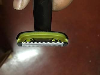 Havells BG6001, Battery Operated Body Trimmer for Body Trimming ...