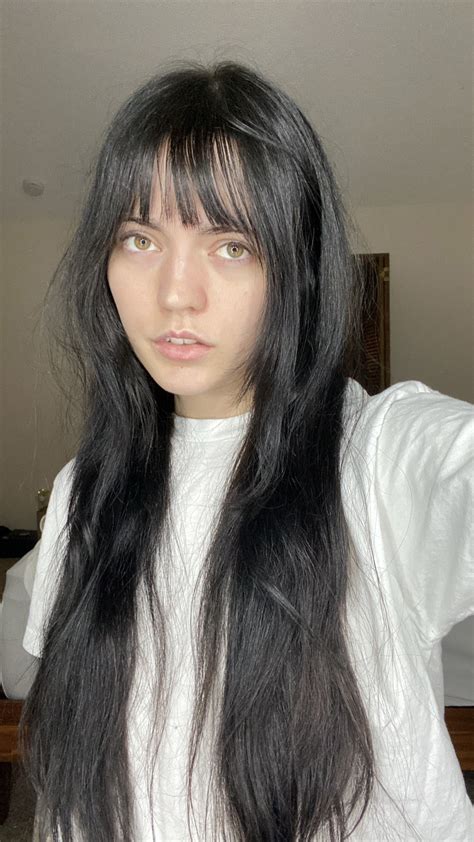 TW Pornstars - Ess!. Twitter. mid check! drop a mid ass selfie. 6:44 AM - 15 May 2022