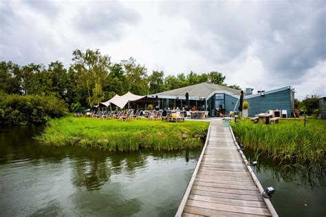PAVILJOEN TWISKE, Oostzaan - Menu, Prices & Restaurant Reviews ...