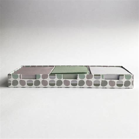 Abstract memo pads box