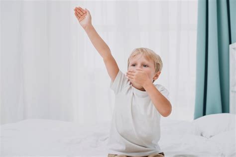 Kid wake up Images - Free Download on Freepik