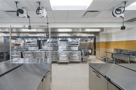 Trimble Tech High School - GSR Andrade Architects