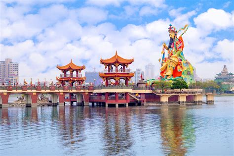 Kaohsiung Information - Travel and Local Information Guide – Go Guides - where to go in kaohsiung taiwan