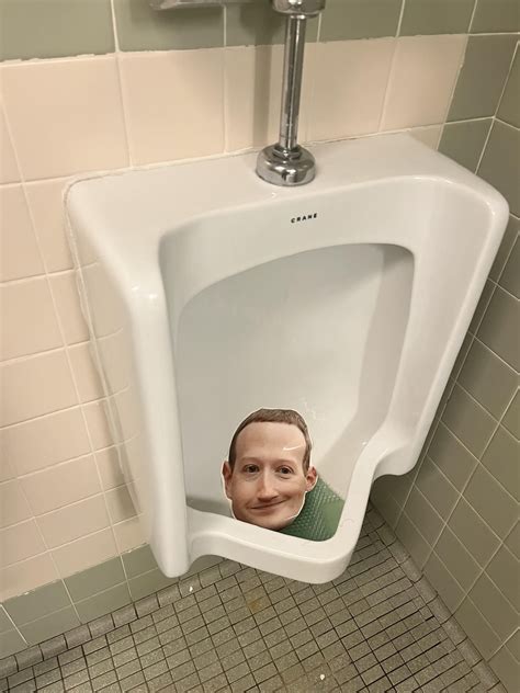 Link Hall 1st floor men’s room : r/SyracuseU