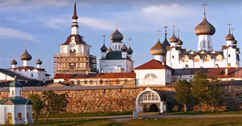 Соловецкий монастырь: история, святыни, как добраться, туры