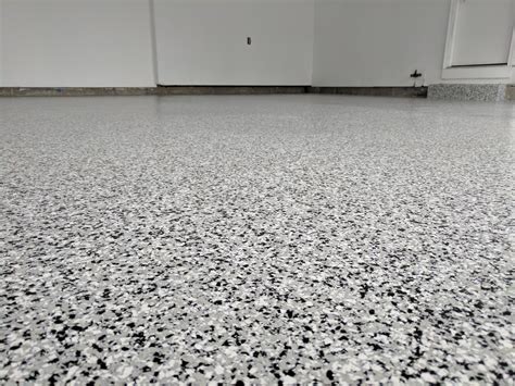 Epoxy Flake Columbus, OH | Flooring Contractors