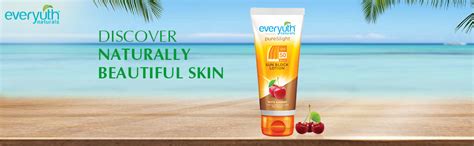 Everyuth Naturals Pure & Light Spf 50 Sun Block Lotion With De Tan ...