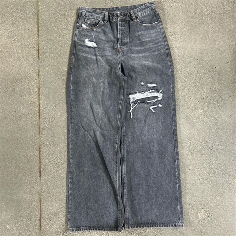 diesel d rise baggy jeans with distressing W30... - Depop