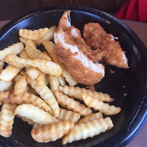 ZAXBY'S CHICKEN FINGERS & BUFFALO WINGS, Evansville - Restaurant ...