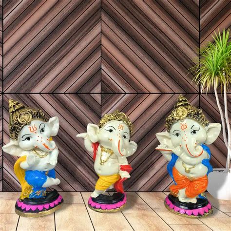 Blessing Lord Ganesha Idol Showpiece for Pooja, Car Dashboard, Living ...