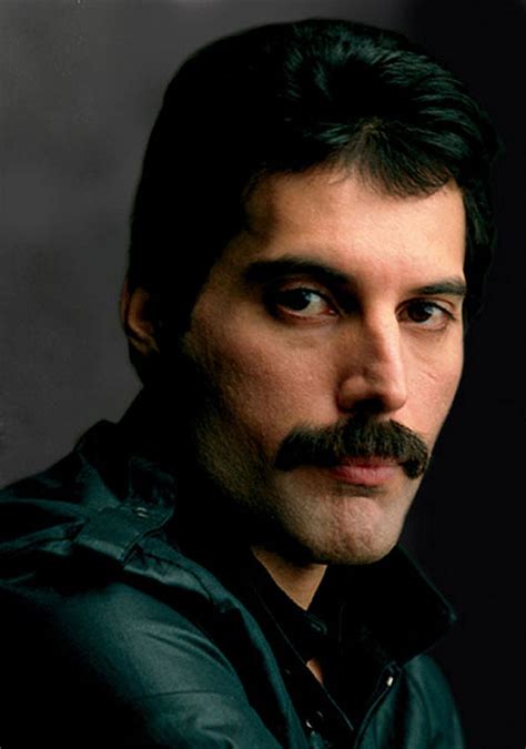 Freddie Mercury photo gallery - high quality pics of Freddie Mercury ...