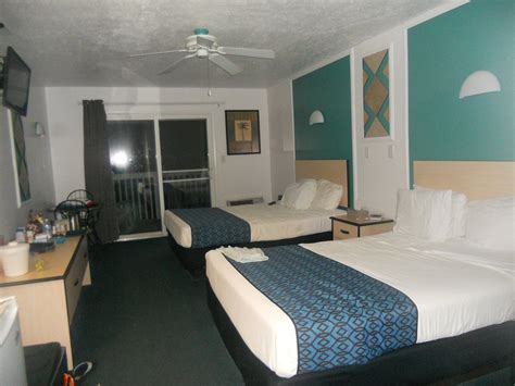 OCEAN CREST MOTEL (Oak Island) - Motel Reviews & Photos - Tripadvisor