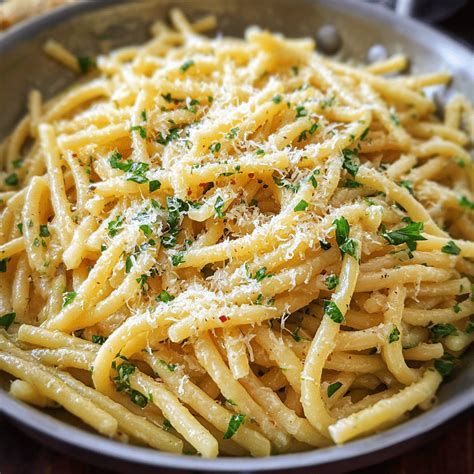 Easy Garlic Butter Noodles for Quick Dinners
