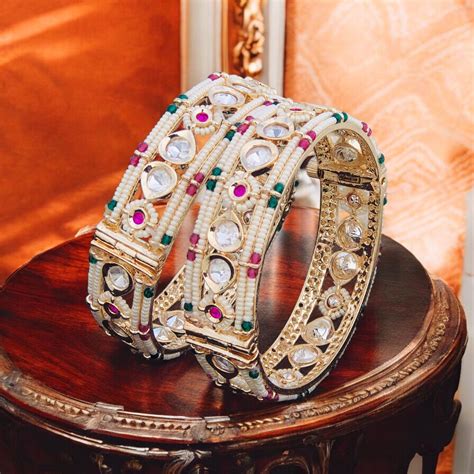 Rajwadi Bangles – Radhe jewellery