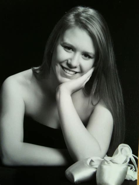 Pictures of Stephanie Van Dyck