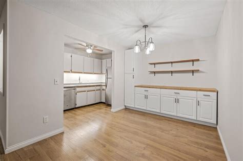Sold 10311 Cedar Lake Rd Unit 117, Hopkins, MN 55305 | Homes.com