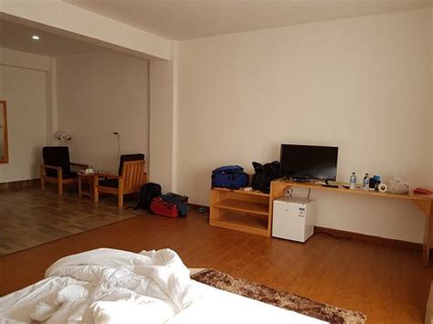ECONOSTAY LHAKI YANGCHAK RESIDENCY (Thimphu) - Hotel Reviews & Photos ...