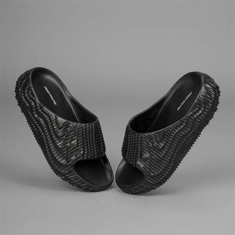 Casual Sliders for Women | Refined Round-Toe Shape with a Relaxing Sli ...