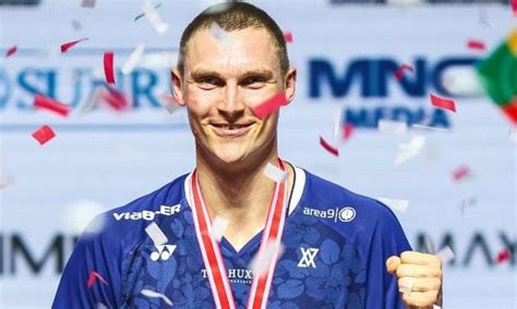 Indonesia Open: Chinese shuttlers win two gold medals; Viktor Axelsen ...