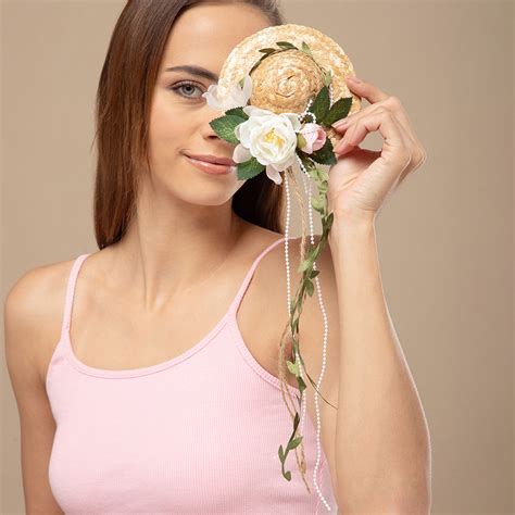 Radhu & Kabby Floral Elegant Pearl Hair Accessory (Pack of 1)