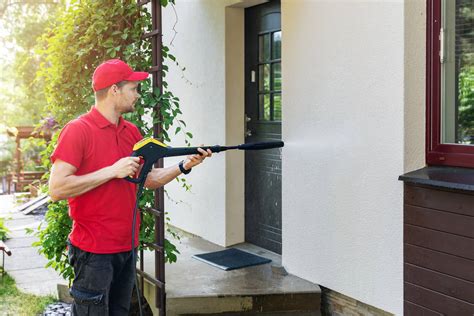 The Dangers and Benefits of Pressure Washing Your Home - Wash-N-It