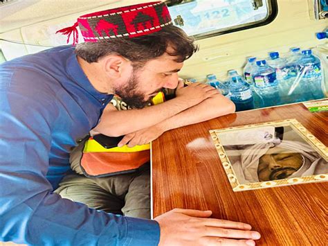 Pashtun leader and poet Gilaman Wazir dies after violent attack in ...