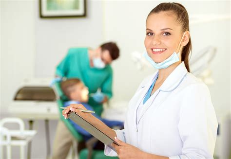 The Dental Assistant Salary: How Much Can You Expect to Make? | Southern Ontario Dental College