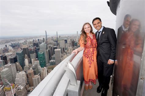 Jessi and Alessio Pasini Light ESB for National Infertility Awareness ...