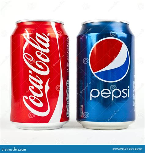 Coca - cola kontra Pepsi redaktionell foto. Bild av dela - 27327565