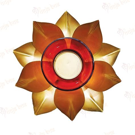 Crafted lotus tea light candel holder