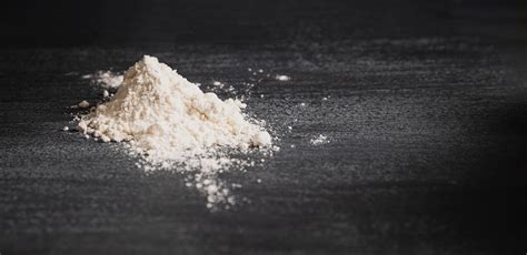 10 Surprising Benefits of Makki Ka Atta for Health & Wellness – Green ...
