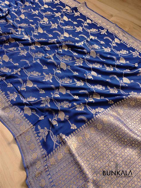 Shop Blue Georgette Floral Jaal Design Banarasi Saree – BUNKALA
