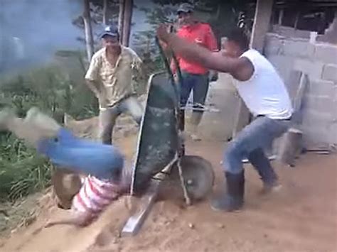 Construction Equipment Fails Compilation 的图像结果