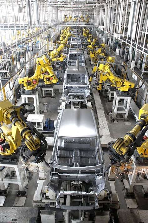 Maruti Suzuki saves over 8.3 lakh tonnes of CO2 over a decade | Autocar ...