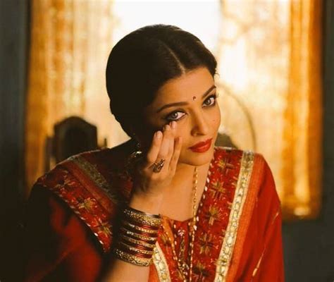 I Can't Stop Staring At These Stunning New "Sarbjit" Stills Of ...