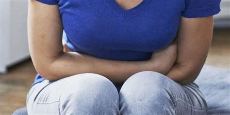 पेट में सूजन की समस्या के लिए आयुर्वेदिक उपाय | Ayurvedic Herbs For ...