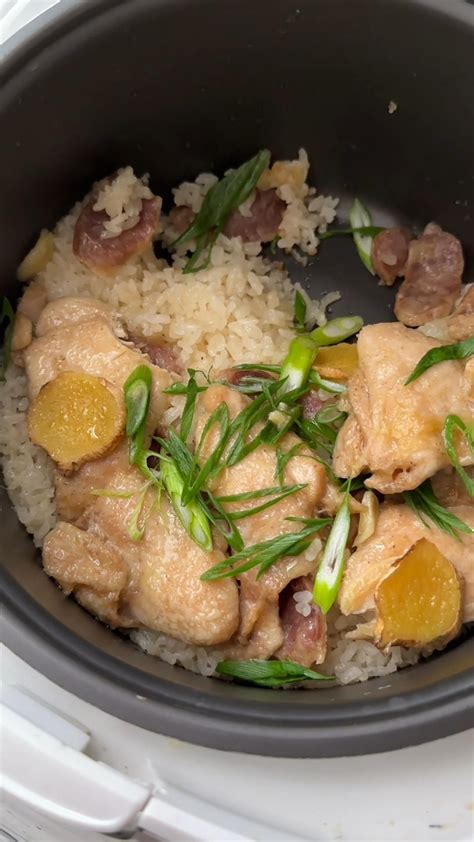 EASY ONE POT RICE COOKER MEAL | Rice cooker recipes, Vegetarian recipes ...