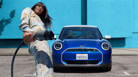 All-Electric MINI Cooper - Finance and Lease Options | MINI UK