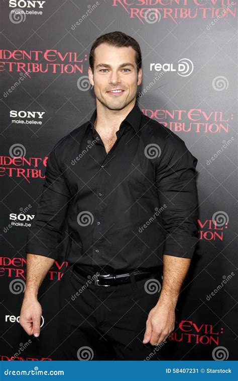 Shawn Roberts editorial photo. Image of premiere, movie - 58407231