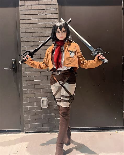 Misty Raines | Seid ihr das Essen? Nein wir sind der Jaeger!! cosplay; @micotakuclub #micotaku # ...